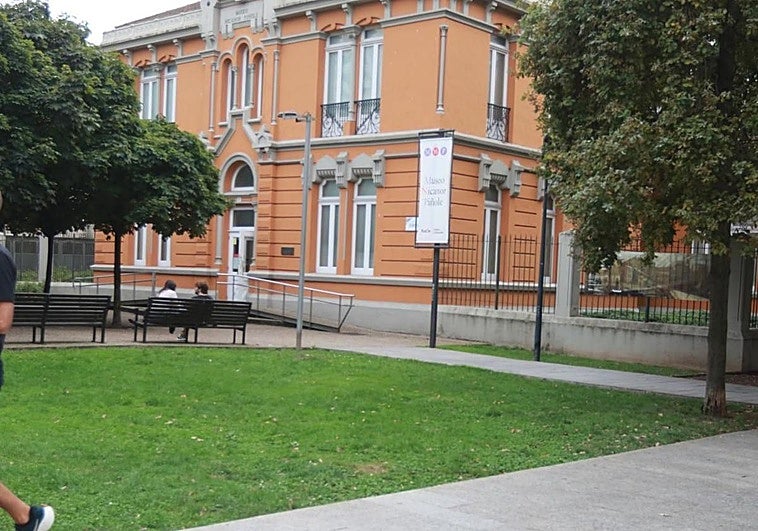 La Comisión del Piñole no se opone a una exposición en el Revillagigedo pero exige que la custodia del legado pase del museo actual al nuevo